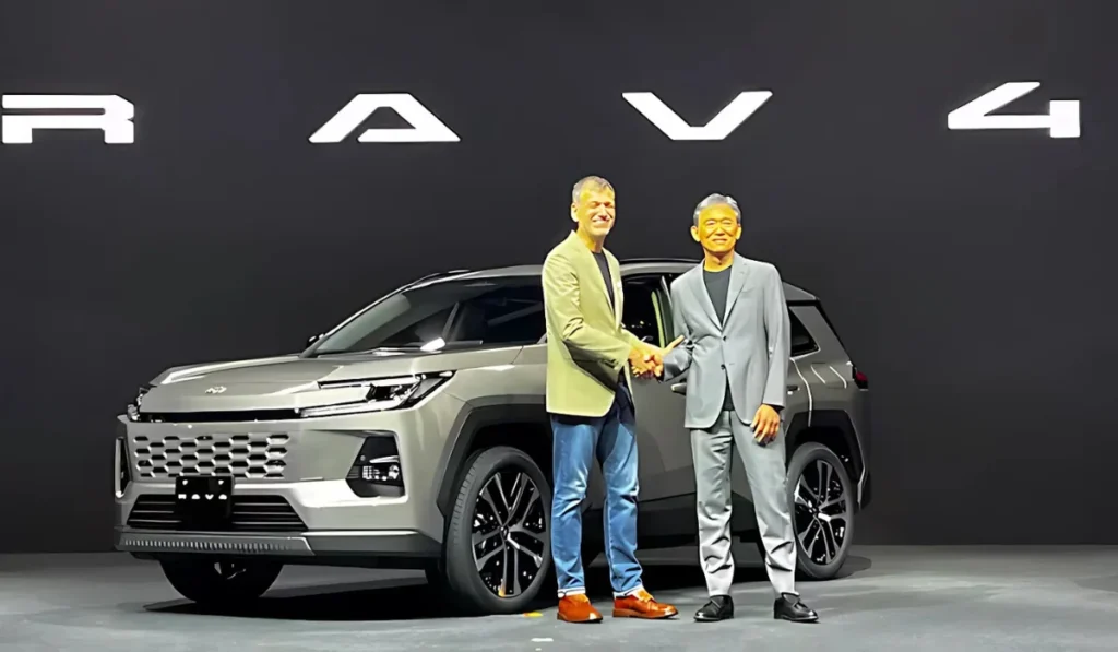 Toyota RAV4 Debut